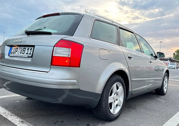 Audi A4 cena 9499 przebieg: 246242, rok produkcji 2002 z Osiek małe 379